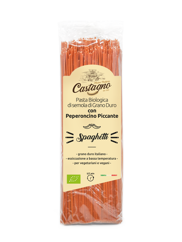 Spaghetti di semola di grano duro con peperoncino piccante